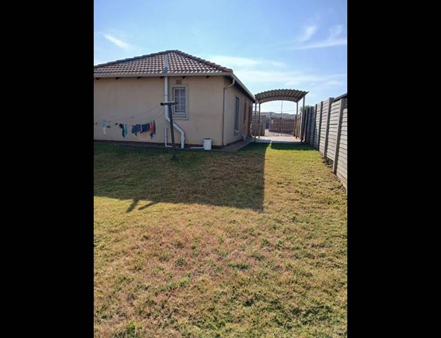 3 BEDROOM HOUSE FOR SALE IN SKY CITY